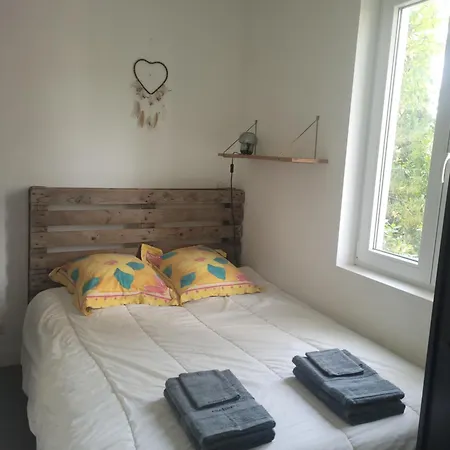 Les Lilas Apartment